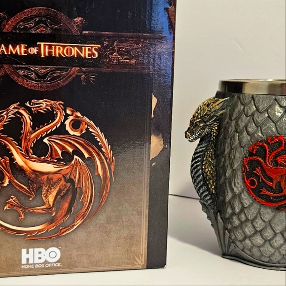 ( 2 ) Game of Thrones Tankards, 2 Pounds, Silver/Gold/Red/ Black/Blue - Picture 9 of 13